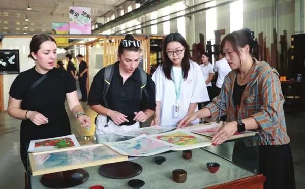 图片关键词 图片关键词