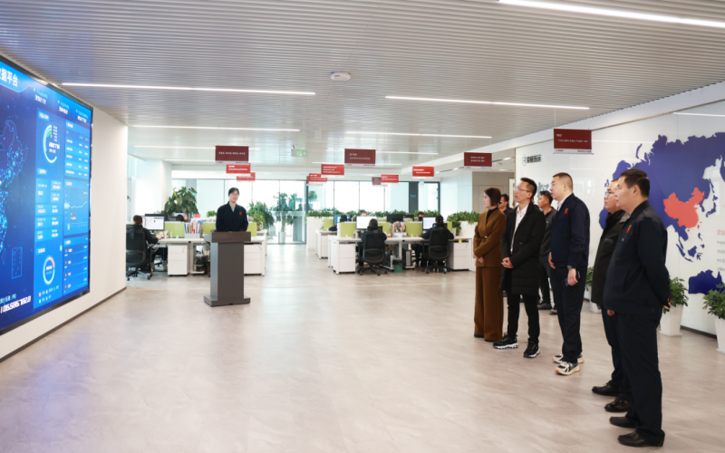 怒江州投资促进局局长王硕一行到集团参观调研