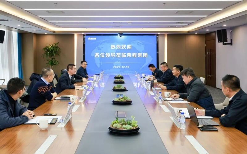 陕西氢能产业发展有限公司副总经理姚纪凯一行到集团考察交流