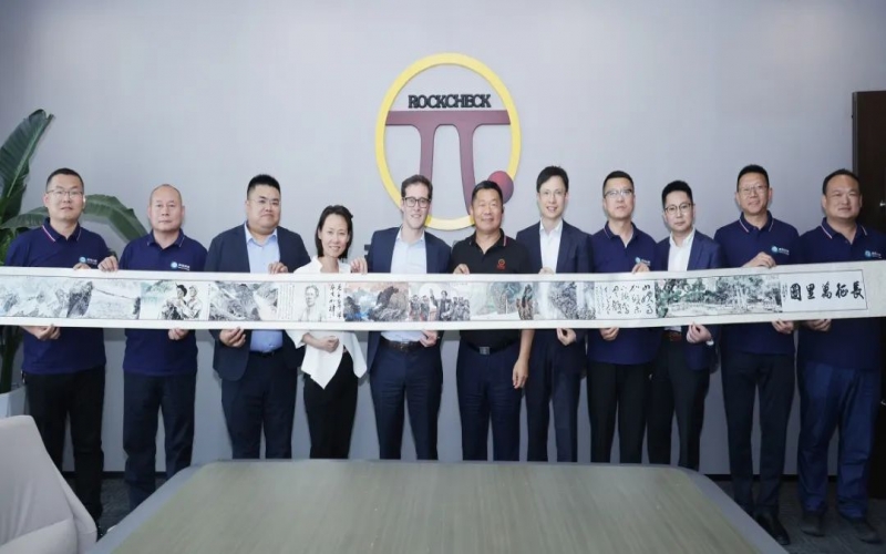 法国液化空气集团氢能副总裁Erwin PENFORNIS一行到访集团