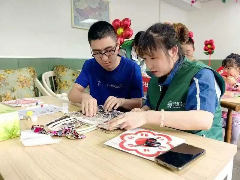 pexels-cottonbro-3662662.jpg 图片关键词