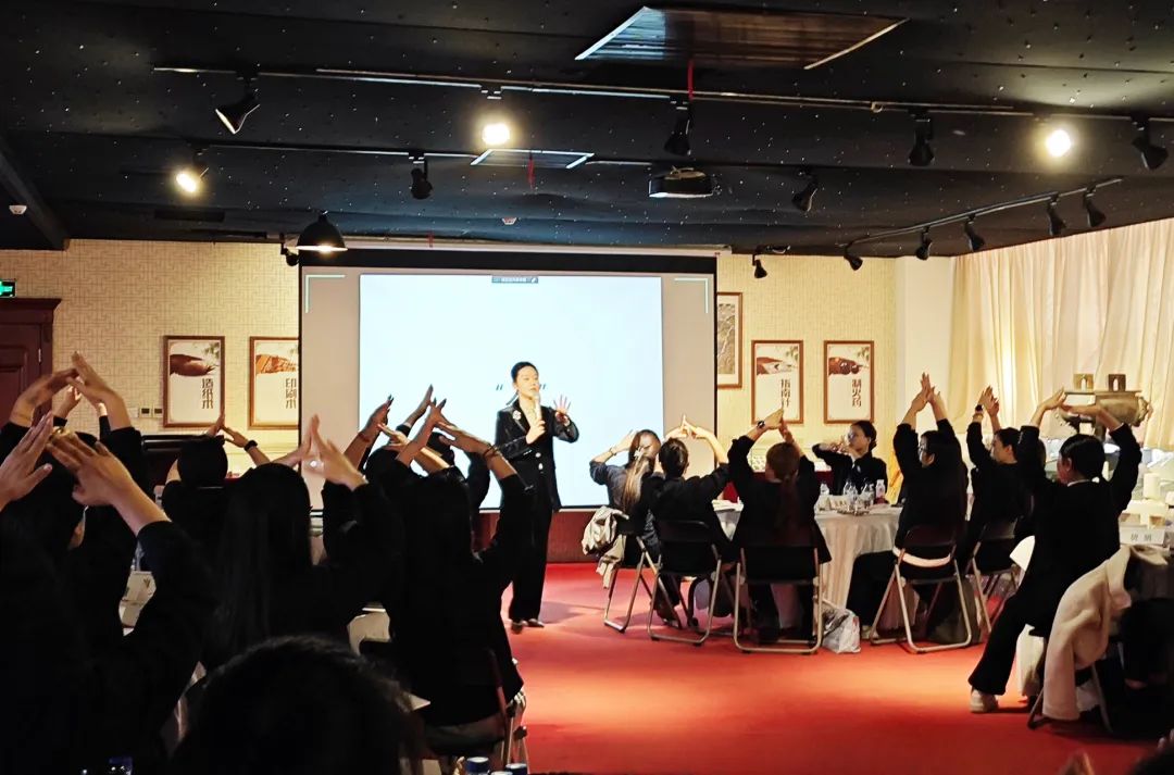 图片关键词 图片关键词