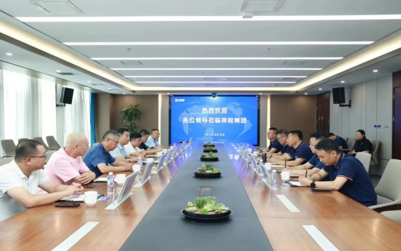 静海区委常委、统战部长刘启建一行到集团调研座谈