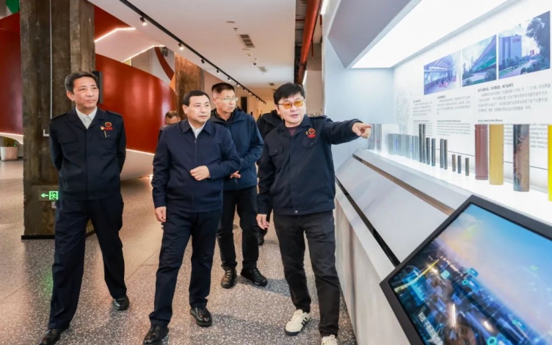 吉林省陕西商会会长李耀权及吉林省辉南县领导一行到访集团