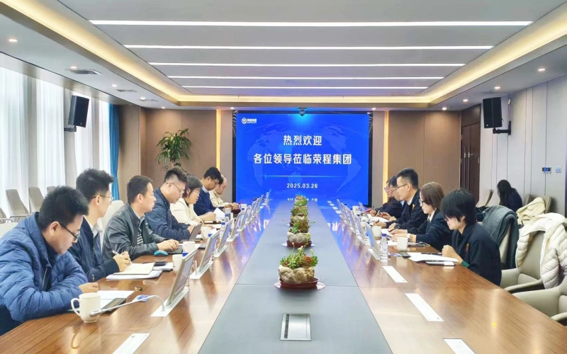 津南区科技局到集团调研 共推人工智能产教融合发展